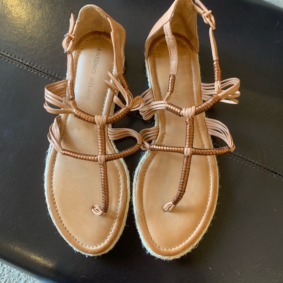 antonio melani flat sandals